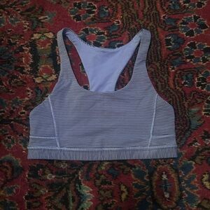 Purple lululemon sports bra